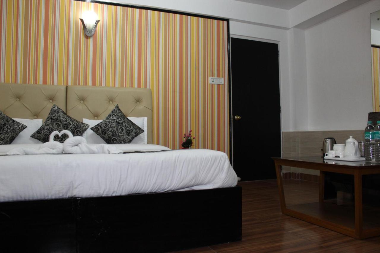 Dreamz Group Namdul Boutique Hotel Ґанґток Екстер'єр фото